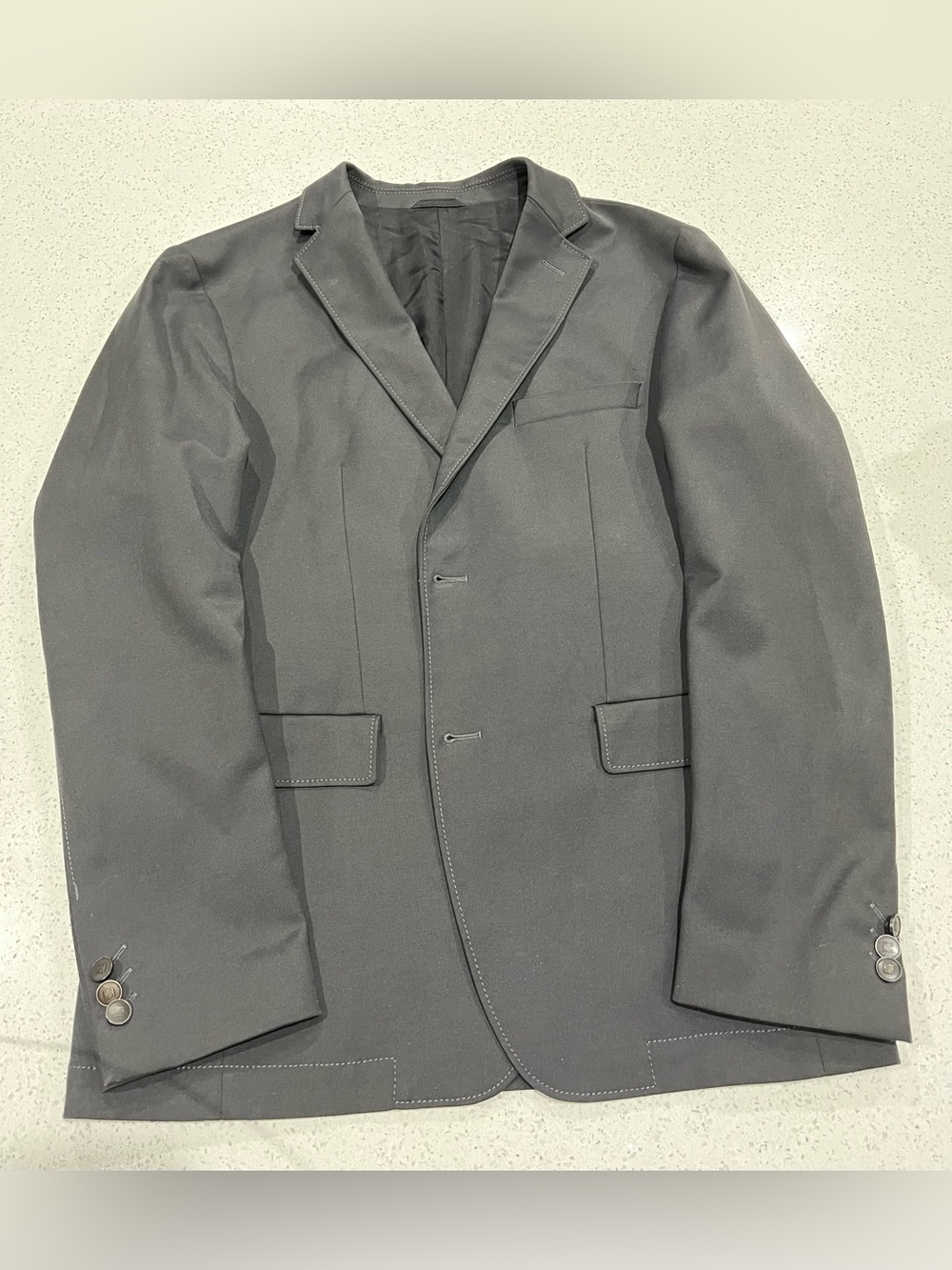 Hugo Boss Men's Charcoal Gray Blazer Size 40R Sport Coat Jacket Two Button